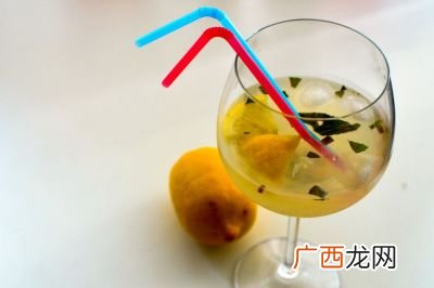 苹果汁怎么榨榨苹果汁的方法,云南百香果怎么吃法？