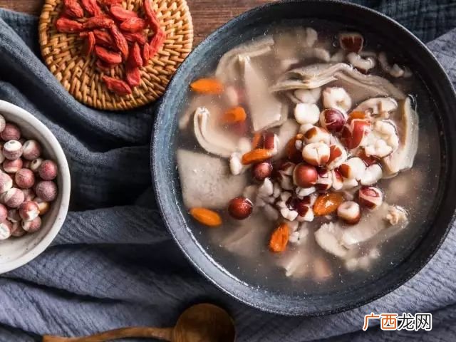 苏芡和芡实的区别在哪,苏芡的做法大全?