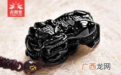 带玉有什么好处与讲究,戴玉佩有什么好处，戴玉手镯的好处和禁忌？