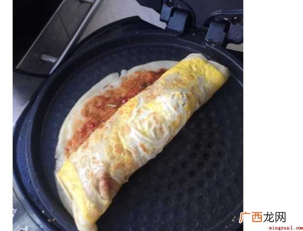 煎饼果子怎样做【图文】 煎饼果子怎样做