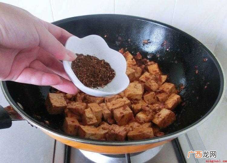 麻豆腐怎么炒