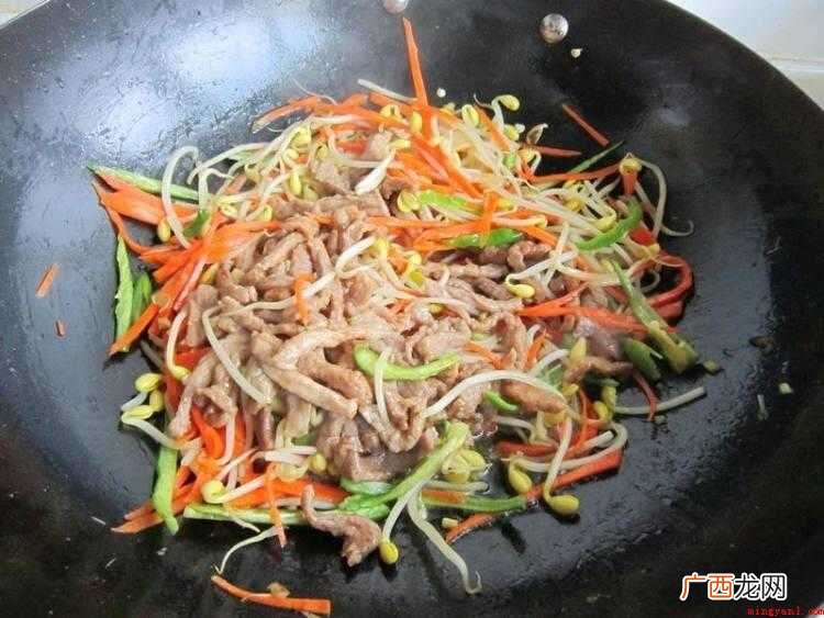 豆芽炒肉怎么做好吃