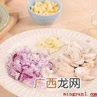 蛋包饭怎么做