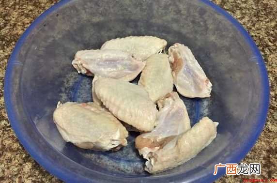 奥尔良烤鸡翅怎样腌制 烤鸡翅怎样腌制