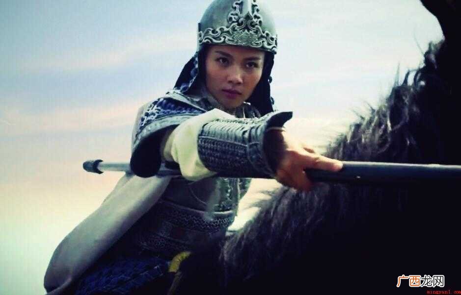 巾帼英雄是什么意思