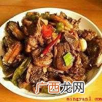 炒血鸭怎么炒好吃