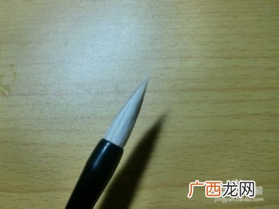 毛笔如何开笔,新毛笔第一次用怎样泡开？