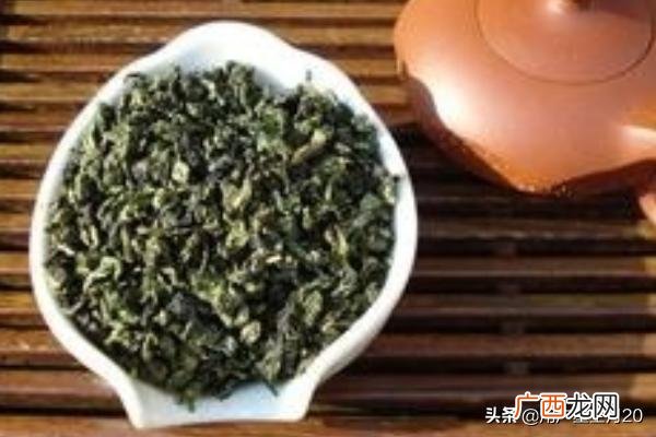 如何缓解牙疼,牙疼的厉害，怎么办呢？教你快速治牙疼？