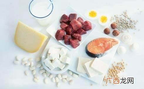 为什么长白头发,长白头发是什么原因造成的？