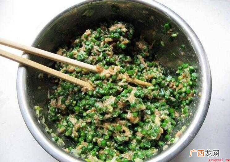 包子馅怎么做吃起来比较嫩
