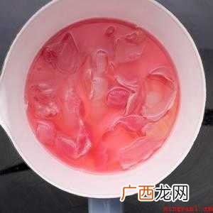 怎么用桃子皮做果冻