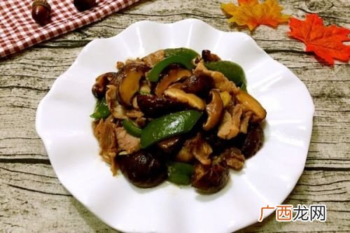 香菇炒什么好吃,香菇跟什么炒好吃？