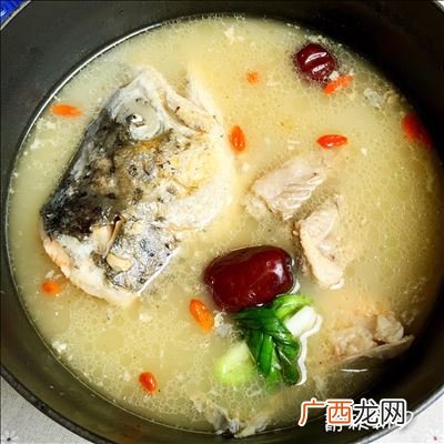 三文鱼头汤怎么做好吃,三文鱼头煲汤做法大全？