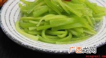 凉拌莴笋丝的做法
