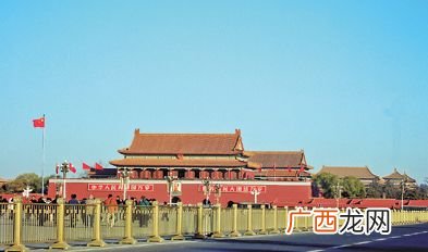 北京天安门在哪个区,天安门在我国的哪里？