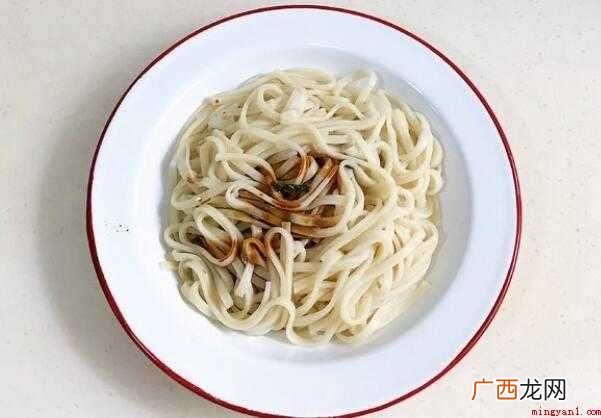 家庭版的葱油面怎么做