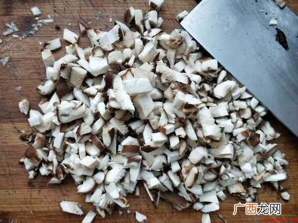 酱肉包的做法