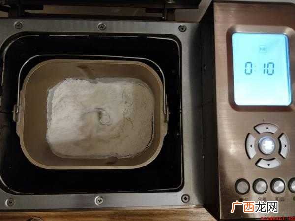 酱肉包的做法
