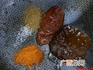 辣串的酱汁怎么做