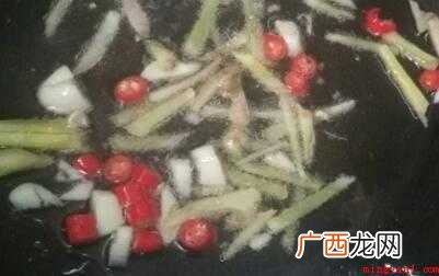 怎么炒蛏子