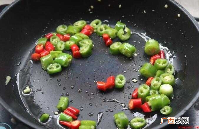 鸭腿怎么炒