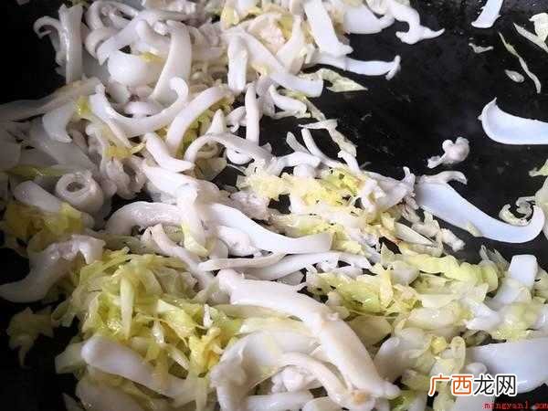 炒墨鱼怎么做好吃