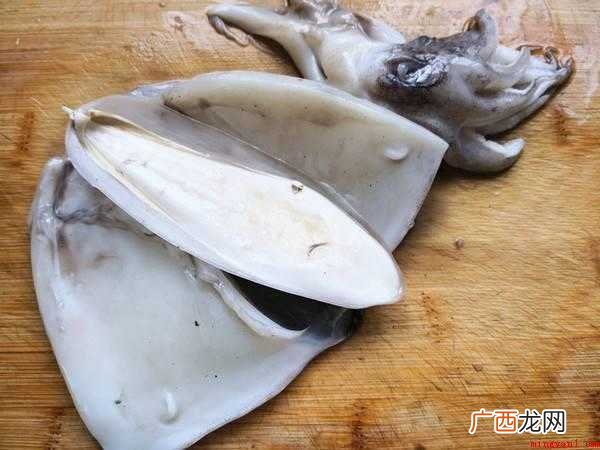 炒墨鱼怎么做好吃