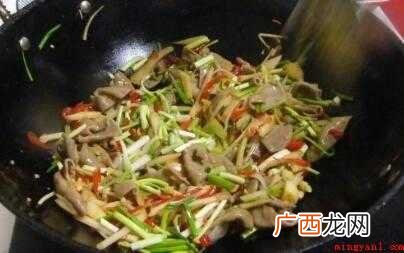 炒猪小肠怎么炒好吃