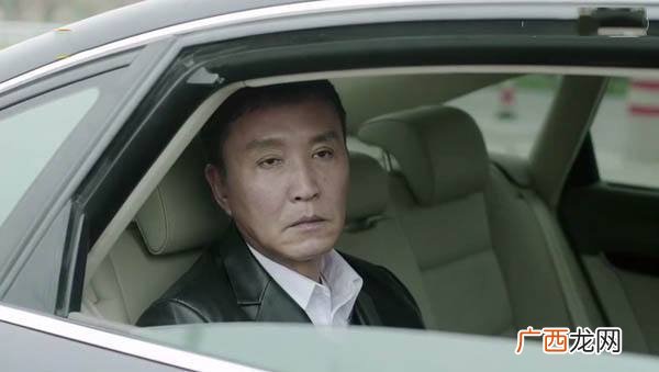 敲山震虎的意思是什么,敲山虎什么意思？