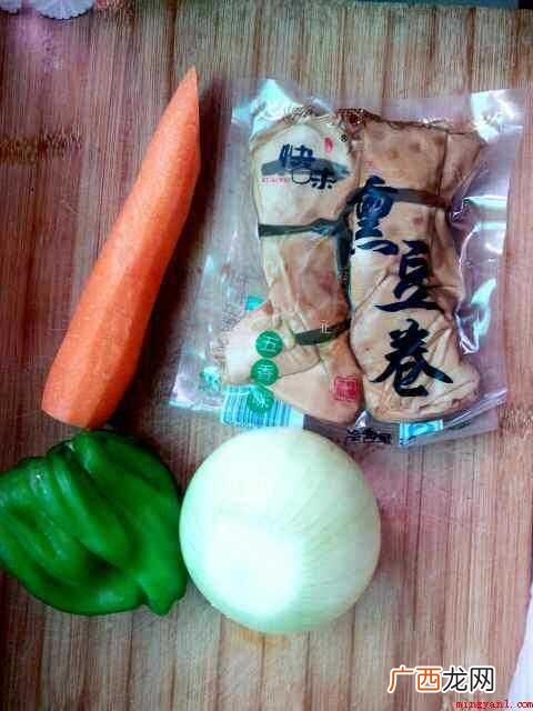 炒豆卷的简单做法,简单又好吃 豆卷怎么炒好吃