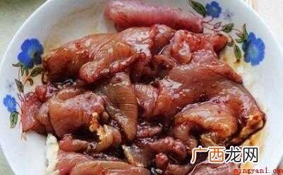 土豆、猪瘦肉,简单又好吃 土豆片炒肉怎么做