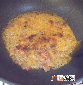 饵丝、豌豆尖、酱油、拓东甜 饵丝怎么炒