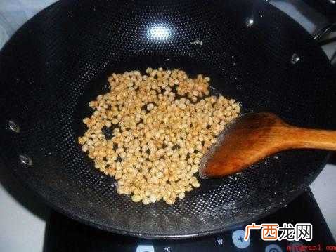 炒豆的做法,简单又好吃 怎么炒豆子