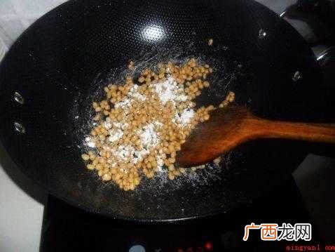 炒豆的做法,简单又好吃 怎么炒豆子