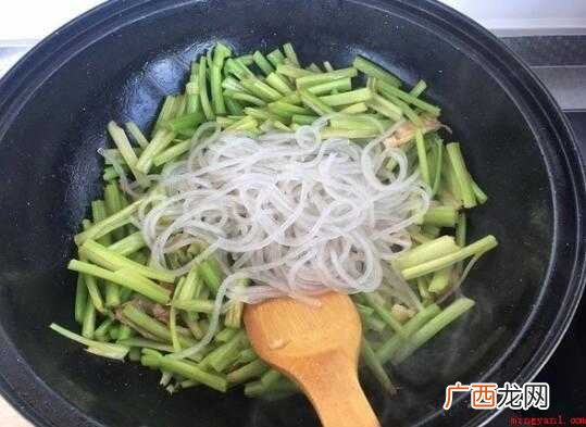 芹菜炒粉条色香味俱全_健康频道 怎么炒芹菜粉