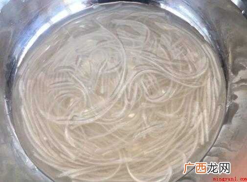 芹菜炒粉条色香味俱全_健康频道 怎么炒芹菜粉