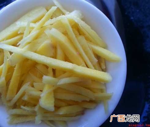 羊肉发热量比牛羊肉要高,多吃羊肉有利于提升身体免疫力 怎么做炒羊肉