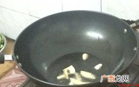 鱼头豆腐汤怎样做