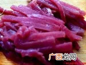 简易美味可口的小菇炒肉片 小菇怎么炒