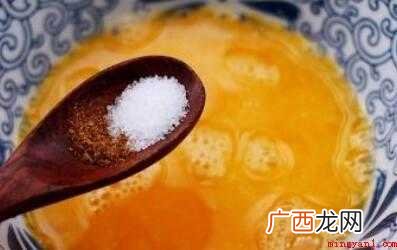 芦笋炒鹅蛋,小米辣2克,鹅蛋一个,花生油20克,鸡精0 炒鹅蛋怎么做好吃