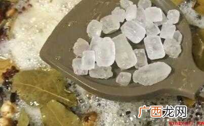 火锅底料和郫县豆瓣,开始涮火锅 重庆火锅底料怎么炒