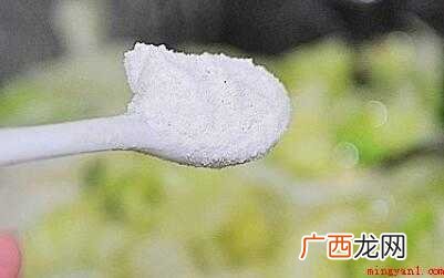 小炒包菜,瘦猪肉,青涩,切洗好备用 炒包菜怎么做