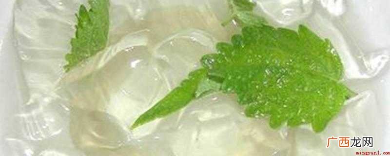 白凉粉30克,陈醋或白醋适量,薄荷粉10克 凉粉怎么冲