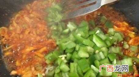 生鸡蛋的做法,简单又好吃 怎么炒馍花