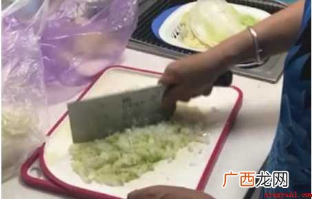 白菜馅的饺子怎样做