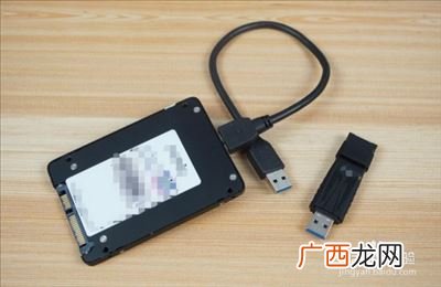 u盘和移动硬盘有什么区别,u盘复制和移动有什么区别？
