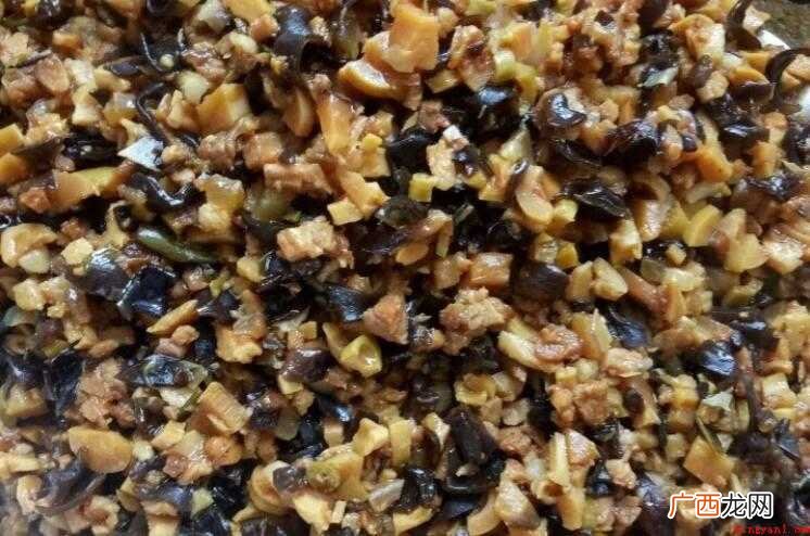 擀面皮的做法_菜谱大全 肉合饼怎么做好吃