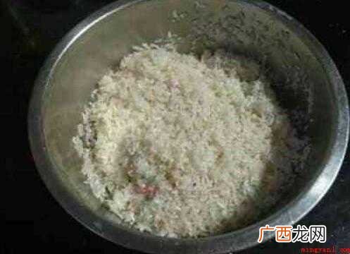 大米100适量清水的做法 水饭怎么做