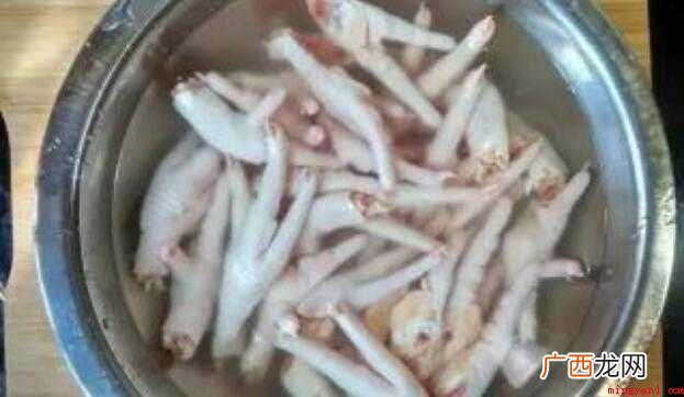 螃蟹的做法_健康频道 肉蟹煲软烂鸡爪怎么做