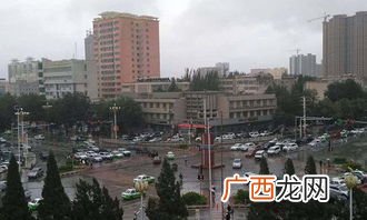 和田县属于哪个市,和田地区的首府叫什么？